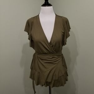 Banana republic wrap ruffle sleeve tee
